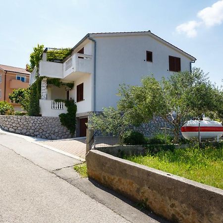 Apartments Jagoda Vrbnik Eksteriør bilde